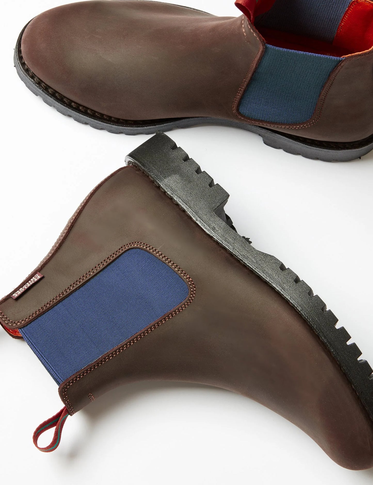 'Nelson' Brown with Blue