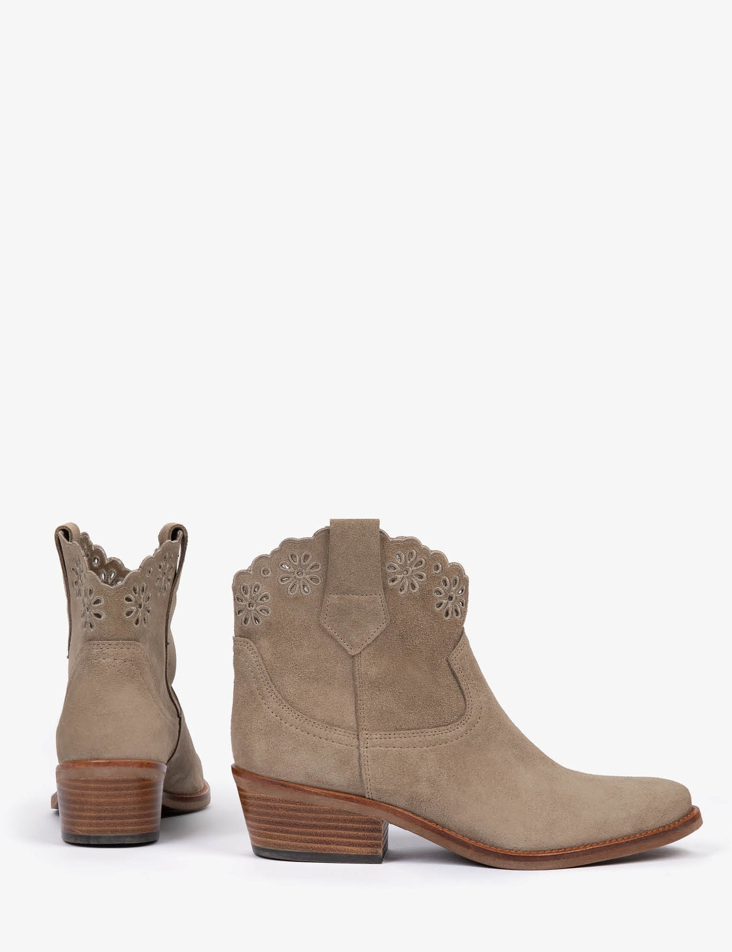 Cali Broderie Cowboy Boot Sand Suede