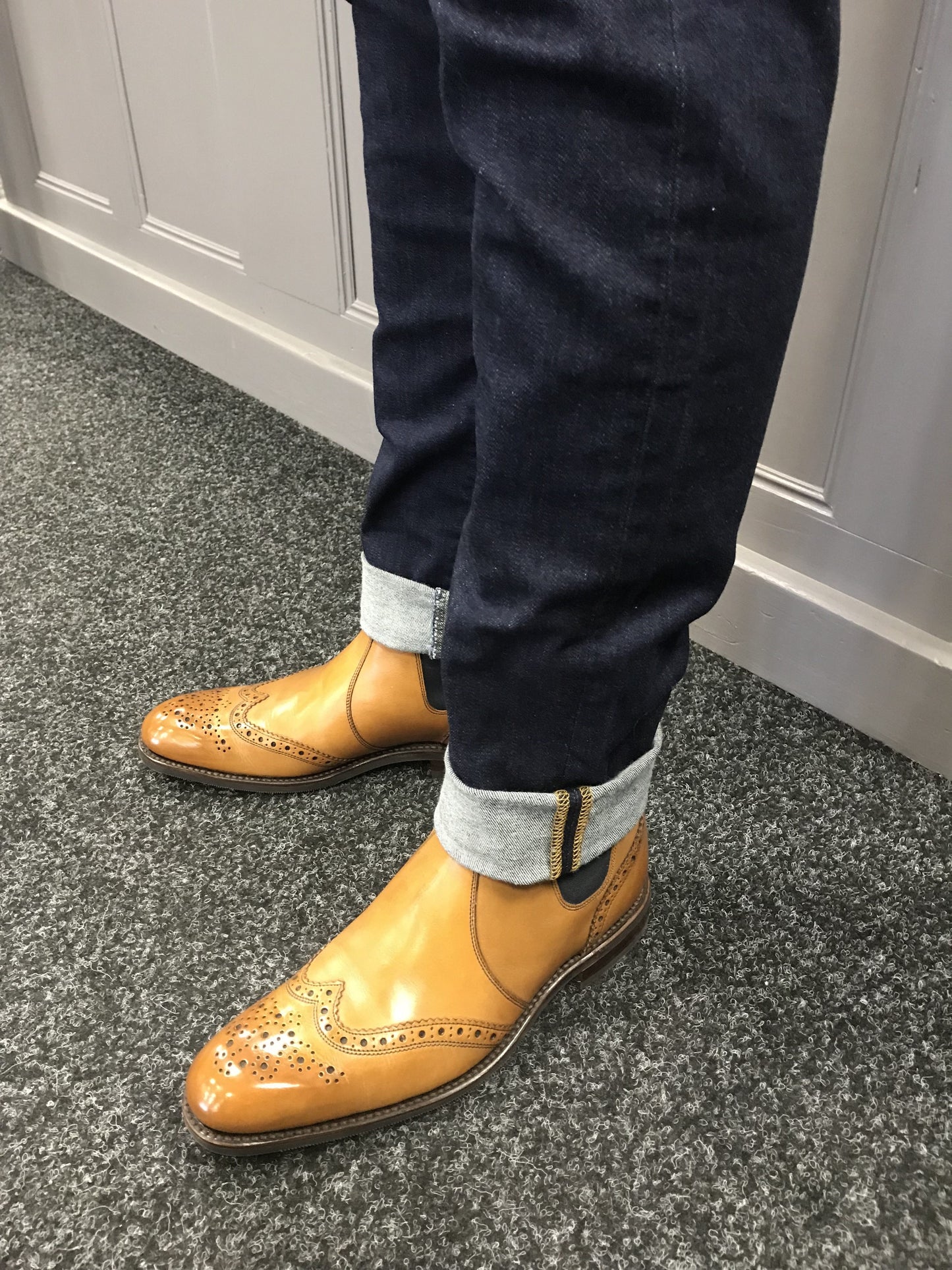'Hoskins' Tan Burnished Calf Leather