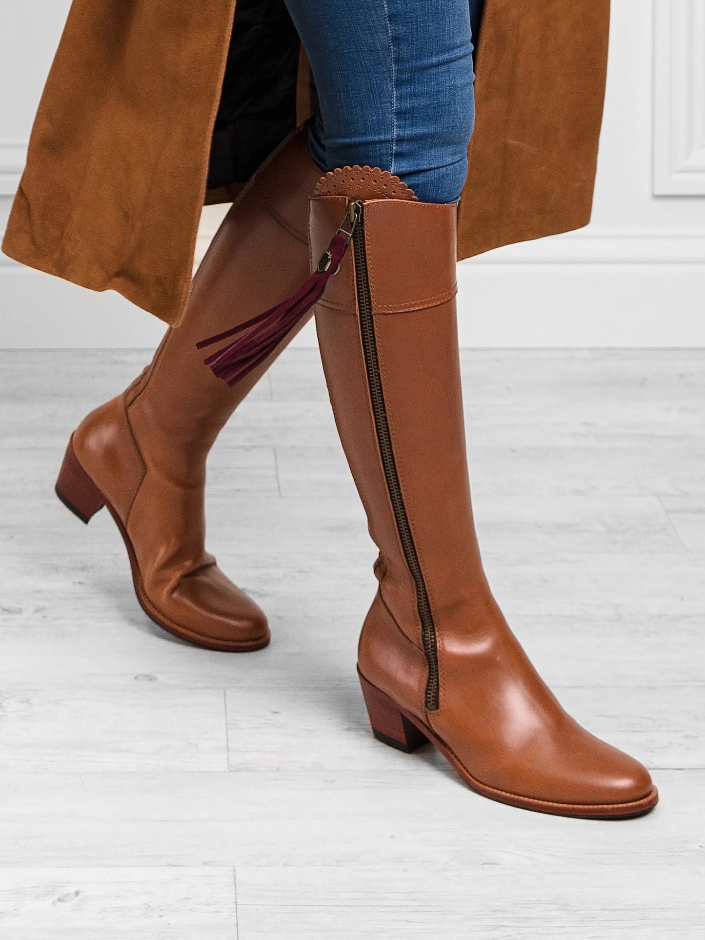 'Regina' Heel Tan Leather
