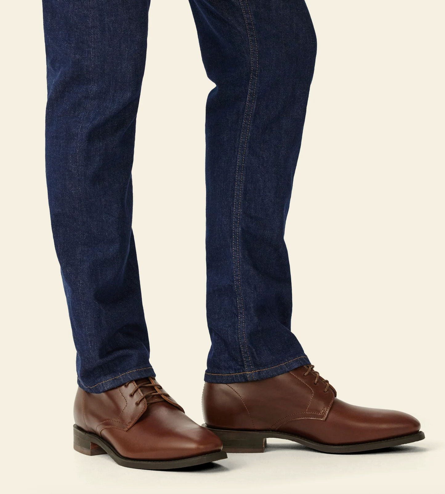 Comfort Craftsman Lace Boot - Cafe Pull up