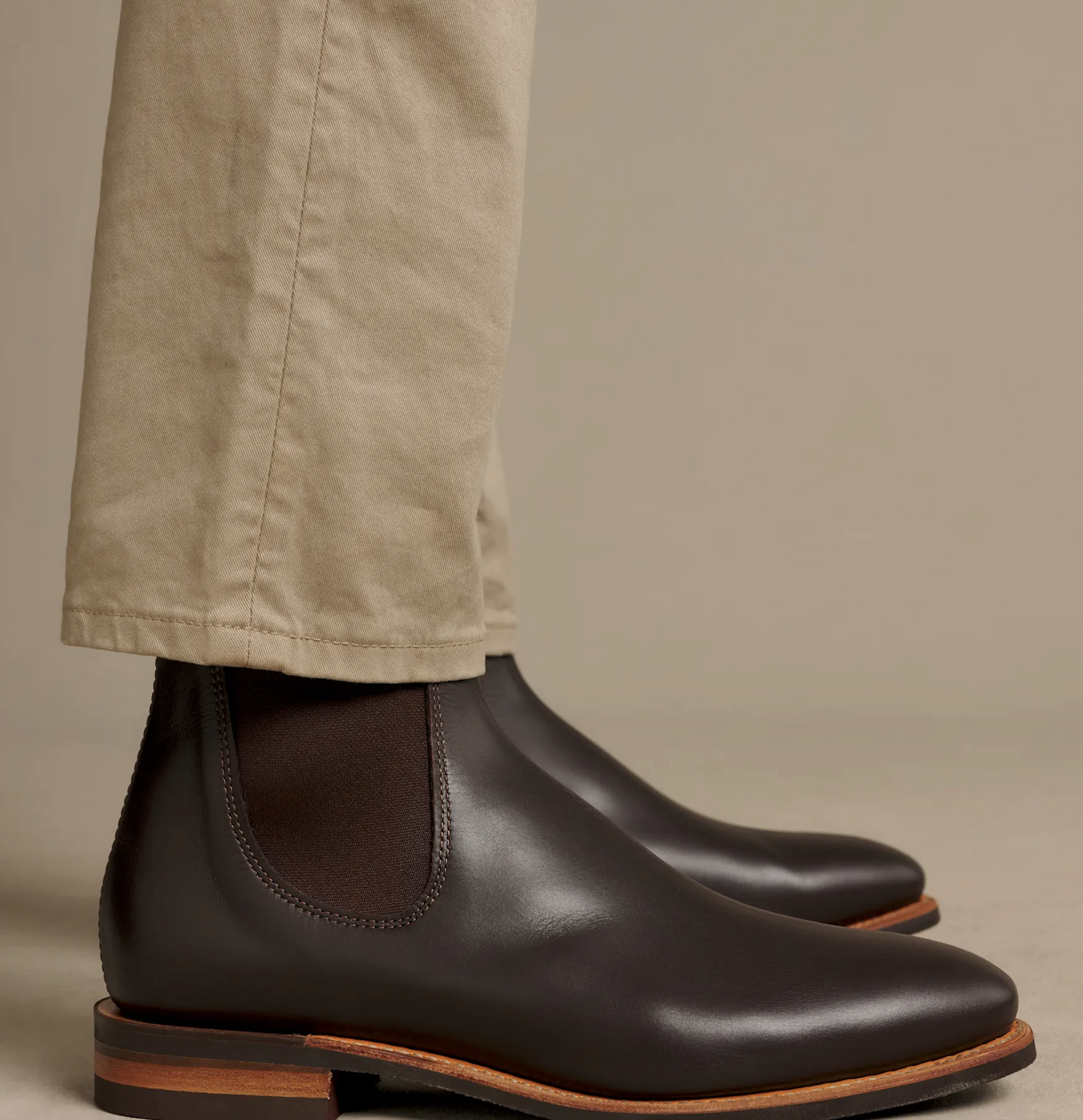 Comfort Craftsman  Chestnut Yearling Natural Welt