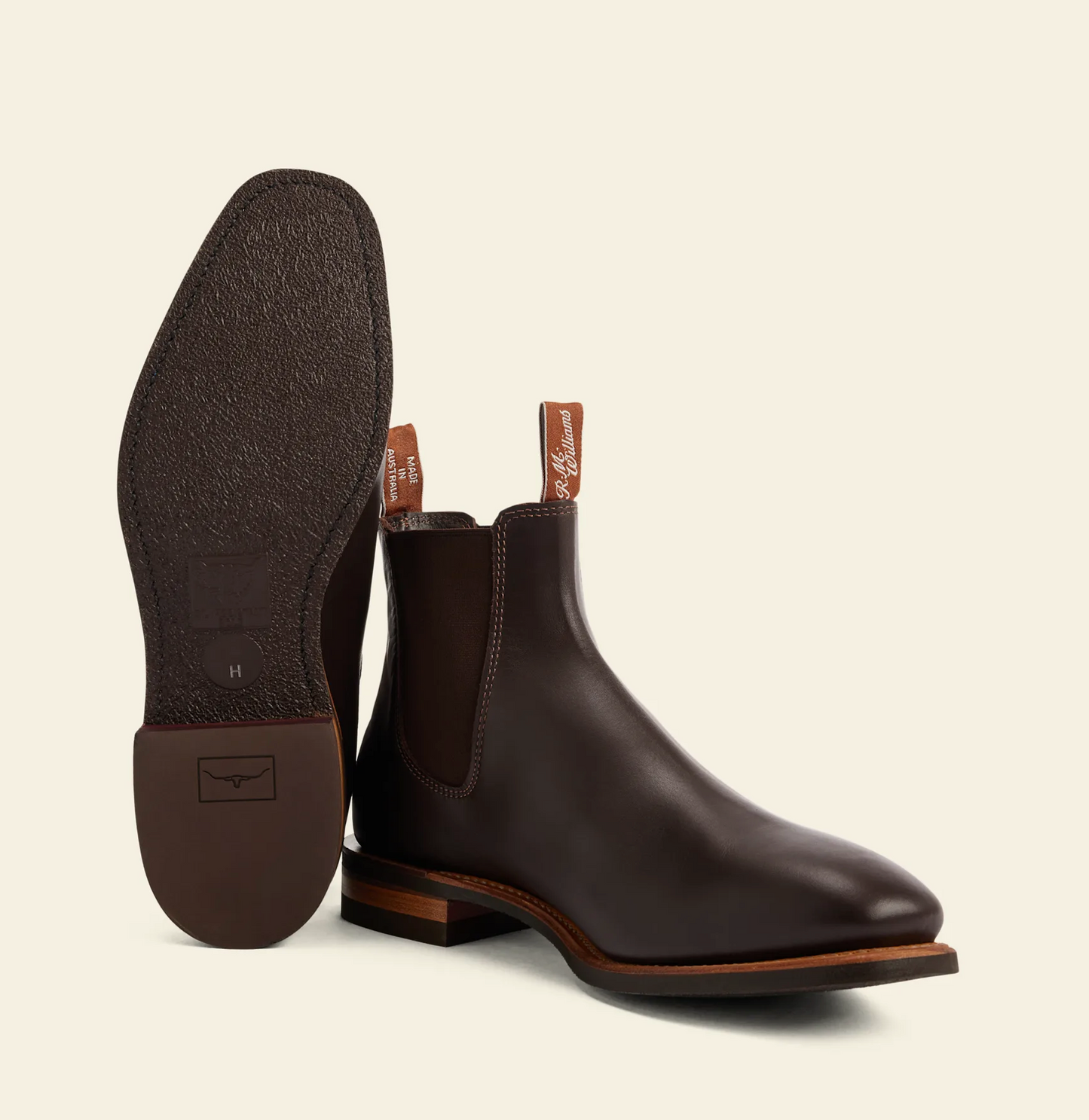 Comfort Craftsman  Chestnut Yearling Natural Welt