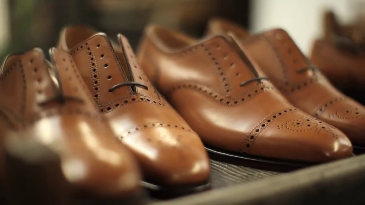 Craftsman Black Crocodile – The Shoe Room Doncaster
