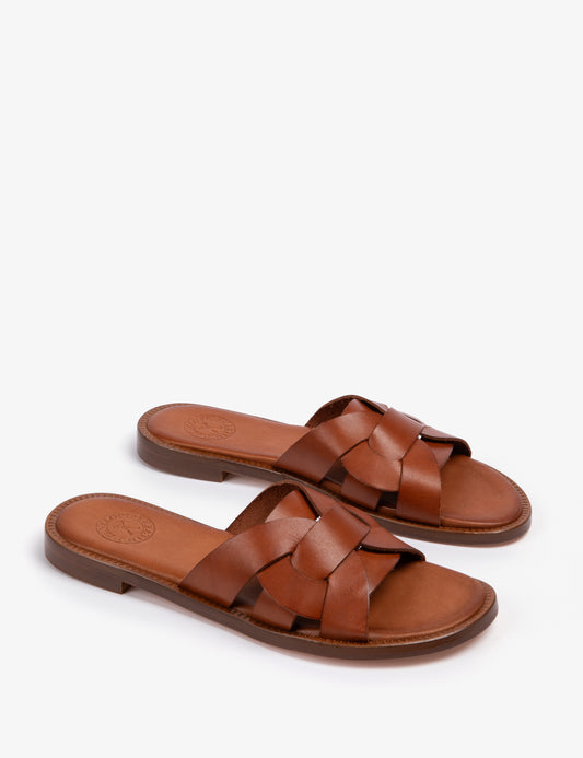 Basque Tan Leather