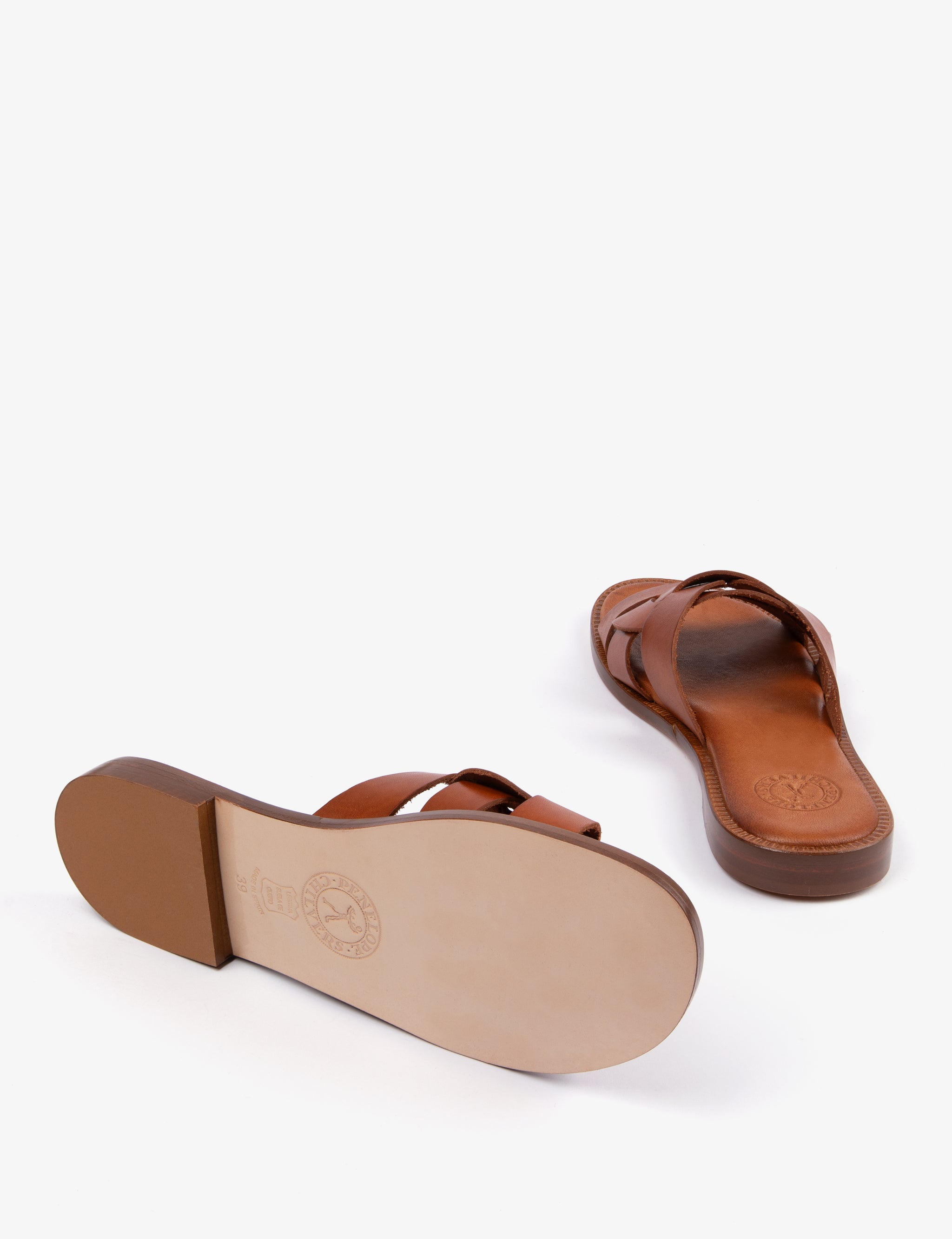 Basque Tan Leather – The Shoe Room Doncaster